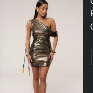Elegant Metallic One-Shoulder Dress